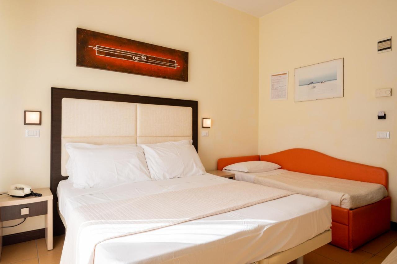 Hotel City Rimini Eksteriør billede