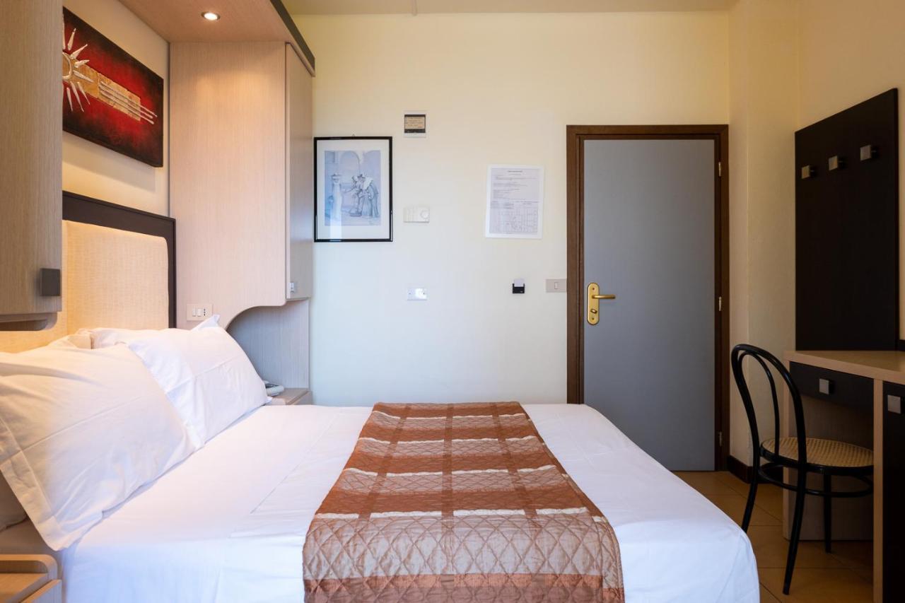 Hotel City Rimini Eksteriør billede