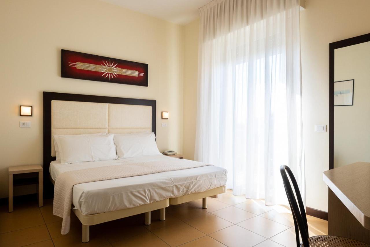 Hotel City Rimini Eksteriør billede